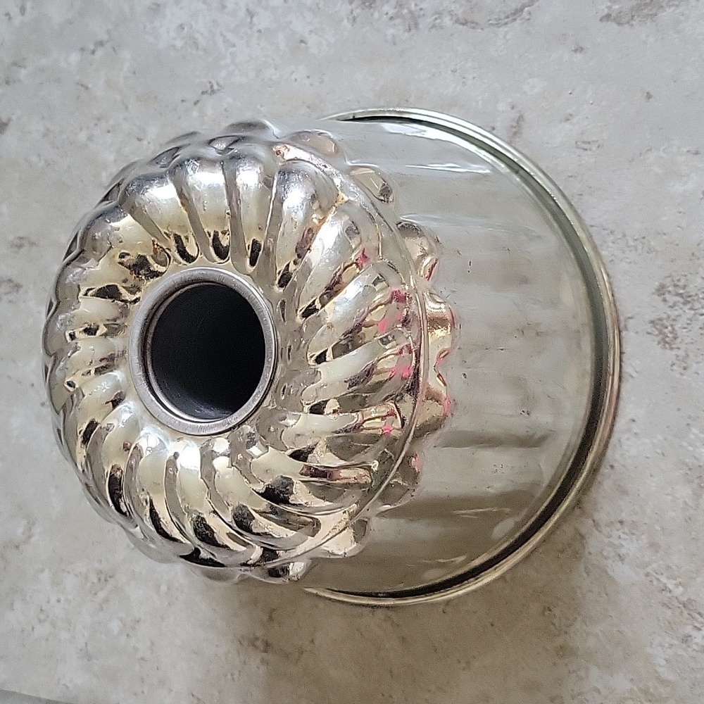8" Jello Mold Pudding Steamer Tin Bundt Cake Mold Baking
